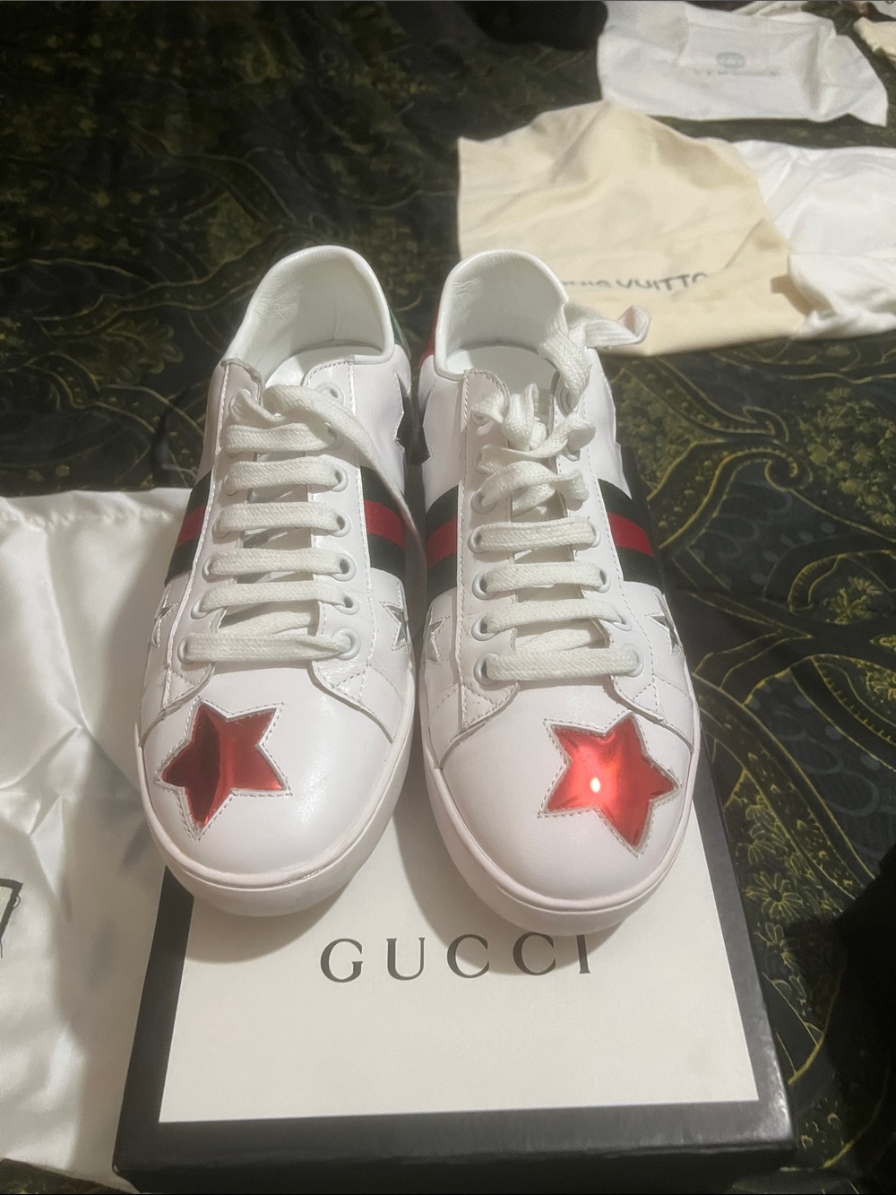 Gucci White Leather Sneakers with Red Stars and Web Stripe